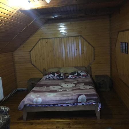 Барви Карпат Vorokhta Bagian luar foto